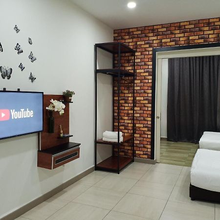 The Octagon Ipoh - Home Stay المظهر الخارجي الصورة